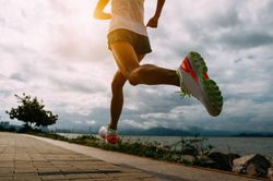 Vì sao người chạy bộ dễ bị thiếu hụt magie?