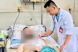 Cứu sống người nước ngo&agrave;i mang nh&oacute;m m&aacute;u cực hiếm bị vết thương thủng tim