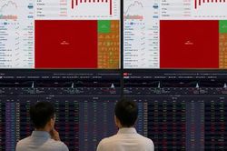 Khối ngoại xả hơn 5.700 tỷ đồng tr&ecirc;n VN-Index phi&ecirc;n 4/6