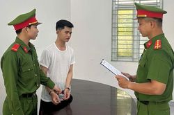 Bắt quản lý quán Phố Hòa Xuân chiếm đoạt gần 900 triệu đồng