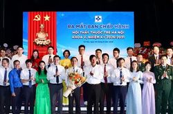 Đại hội Hội Thầy thuốc trẻ H&agrave; Nội: Ph&aacute;t huy tr&iacute; tuệ, nhiệt huyết v&igrave; sức khỏe cộng đồng