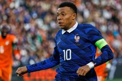 Hai ứng viên vô địch nhận gáo nước lạnh trước thềm World Cup 2026
