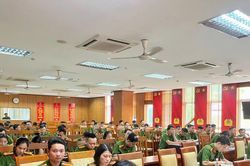 Tập huấn nghiệp vụ liên quan đến khai báo tạm trú cho người nước ngoài