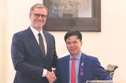 GS-TS Đỗ Văn Đại được trao Huân chương Cành cọ Hàn lâm của Nhà nước Pháp