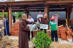 Chung sức bảo vệ môi trường, xây dựng cộng đồng hòa nhập và bền vững
