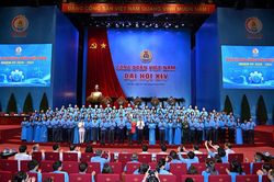 Bế mạc Đại hội XIV Công đoàn Việt Nam nhiệm kỳ 2026-2031