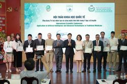 Chia sẻ kinh nghiệm quốc tế về ứng dụng AI và công nghệ tiên tiến trong y học cổ truyền