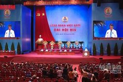 [Video] Thủ tướng lắng nghe kiến nghị của người lao động tại Đại hội XIV Công đoàn Việt Nam
