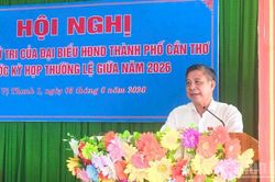 Đoàn đại biểu Hội đồng nhân dân thành phố Cần Thơ tiếp xúc cử tri xã Vị Thanh 1