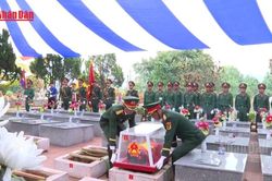 [Video] Truy điệu và an táng hài cốt 16 liệt sĩ quân tình nguyện