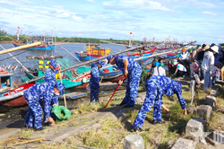 Hải đội 202 (Vùng Cảnh sát biển 2) hưởng ứng Tuần lễ Biển và Hải đảo Việt Nam