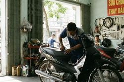 Dịch vụ chăm sóc xe tăng doanh thu nhờ làn sóng người dùng xăng E10