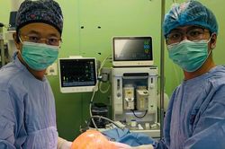 Khối u vú nặng gần 4kg gây biến chứng vì người bệnh ngại đi khám