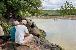 Tìm kiếm 1 phụ nữ ở Gia Lai rơi xuống sông Sê San bị nước cuốn trôi