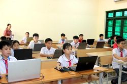 Gần 400 học sinh tranh tài tại Hội thi Tin học trẻ tỉnh Hưng Yên năm 2026