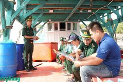 Giữ địa bàn sạch về ma túy trên tuyến biên giới biển Cà Mau