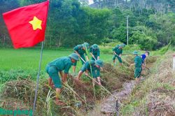 Lan tỏa ý thức bảo vệ môi trường nơi biên giới, biển, đảo