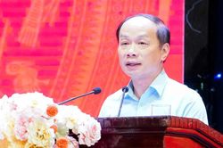 Để không bị động trước 'bão' thông tin trên không gian mạng