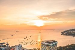 Kỳ nghỉ hè lý tưởng bên 'biển xanh, cát trắng' tại Fusion Suites Vung Tau