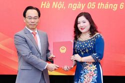 Bộ trưởng GD-ĐT: Giáo dục không thể phát triển bằng tư duy và cách làm cũ
