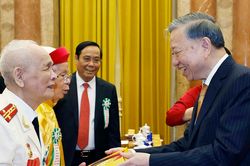 Một đất nước phát triển không chỉ được đo bằng những công trình hiện đại