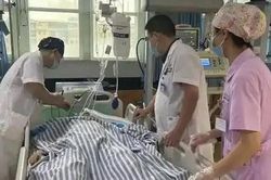 Nam thanh niên 30 tuổi tử vong sau 2 tiếng làm việc giữa nắng nóng, bác sĩ cảnh báo thói quen 'cực độc'
