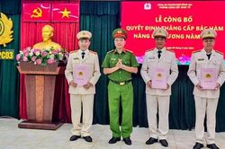 Thăng cấp bậc hàm, nâng bậc lương cho 73 cán bộ, chiến sĩ Công an Đồng Nai