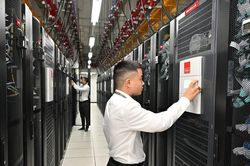 Trung tâm dữ liệu AI đầu tiên khu vực châu Á – Thái Bình Dương sử dụng 'siêu máy chủ' NVIDIA H200