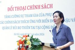 Tăng cường sự tham gia và vai trò lãnh đạo của phụ nữ trong ứng phó với biến đổi khí hậu và thiên tai