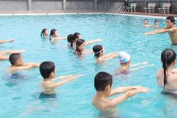 Hà Nội phát động tập luyện bơi, phòng chống đuối nước cho trẻ em