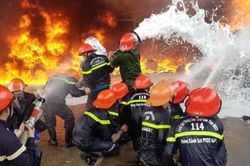 Bảo hiểm tài sản đồng hành, chia sẻ rủi ro với doanh nghiệp