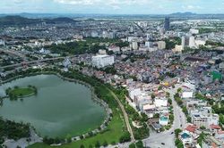 Nhận diện 'điểm nghẽn', tháo gỡ khó khăn, thúc đẩy tăng trưởng hai con số
