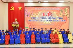 UBND xã Giang Thành tổ chức lễ chúc thọ, mừng thọ 180 người cao tuổi