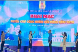 Gần 50 gian hàng giá rẻ tại phiên chợ công nhân lưu động năm 2026