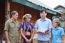 Giải bài toán thừa, thiếu cán bộ