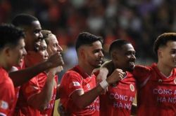 CAHN thống trị giải thưởng V.League tháng 5 trước vòng đấu hạ màn