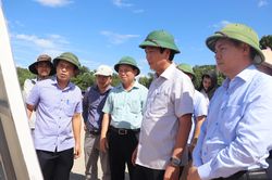 Đồng chí Phó Chủ tịch Thường trực UBND tỉnh kiểm tra tiến độ các dự án