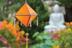 Lồng đèn ngũ sắc giữa Sài Gòn