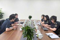 Chi cục Hải quan khu vực VIII đồng hành cùng doanh nghiệp