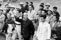 Triết lý sử dụng cán bộ của Hồ Chí Minh và những vấn đề đặt ra trong công tác cán bộ theo Văn kiện Đại hội XIV của Đảng