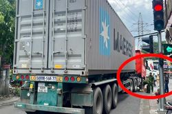 Xe đầu kéo gây tai nạn chết người vì 'đi lạc' vào đường cấm