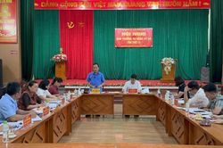 Trưởng Ban Tuyên giáo Tỉnh ủy Nông Thanh Tùng dự Hội nghị Ban Thường vụ Đảng ủy xã Tam Kim