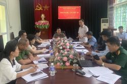 Trưởng Ban Tuyên giáo và Dân vận Tỉnh ủy Nông Thanh Tùng dự Hội nghị Ban Thường vụ Đảng ủy xã Minh Tâm
