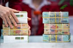 Doanh số VND trên thị trường liên ngân hàng đạt gần 4,76 triệu tỷ đồng