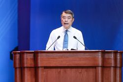 Thủ tướng: Đưa năng suất lao động thành động lực tăng trưởng bền vững