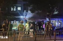 Cháy nhà trong đêm ở TPHCM, 6 người được giải cứu an toàn