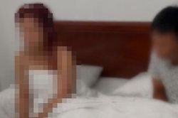Kiểm tra nhà nghỉ, phát hiện 2 đôi nam nữ đang mua bán dâm
