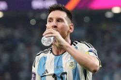 Oái oăm lệnh cấm khán giả mang chai nước tái sử dụng vào sân tại World Cup 2026