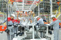 Vốn đầu tư của Việt Nam ra nước ngoài tăng 2,5 lần