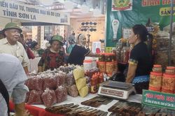 H&agrave; Nội: Tăng cường quản l&yacute;, điều h&agrave;nh v&agrave; b&igrave;nh ổn gi&aacute;